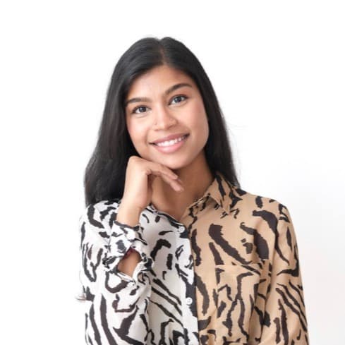 Headshot of Zainab Bokhari